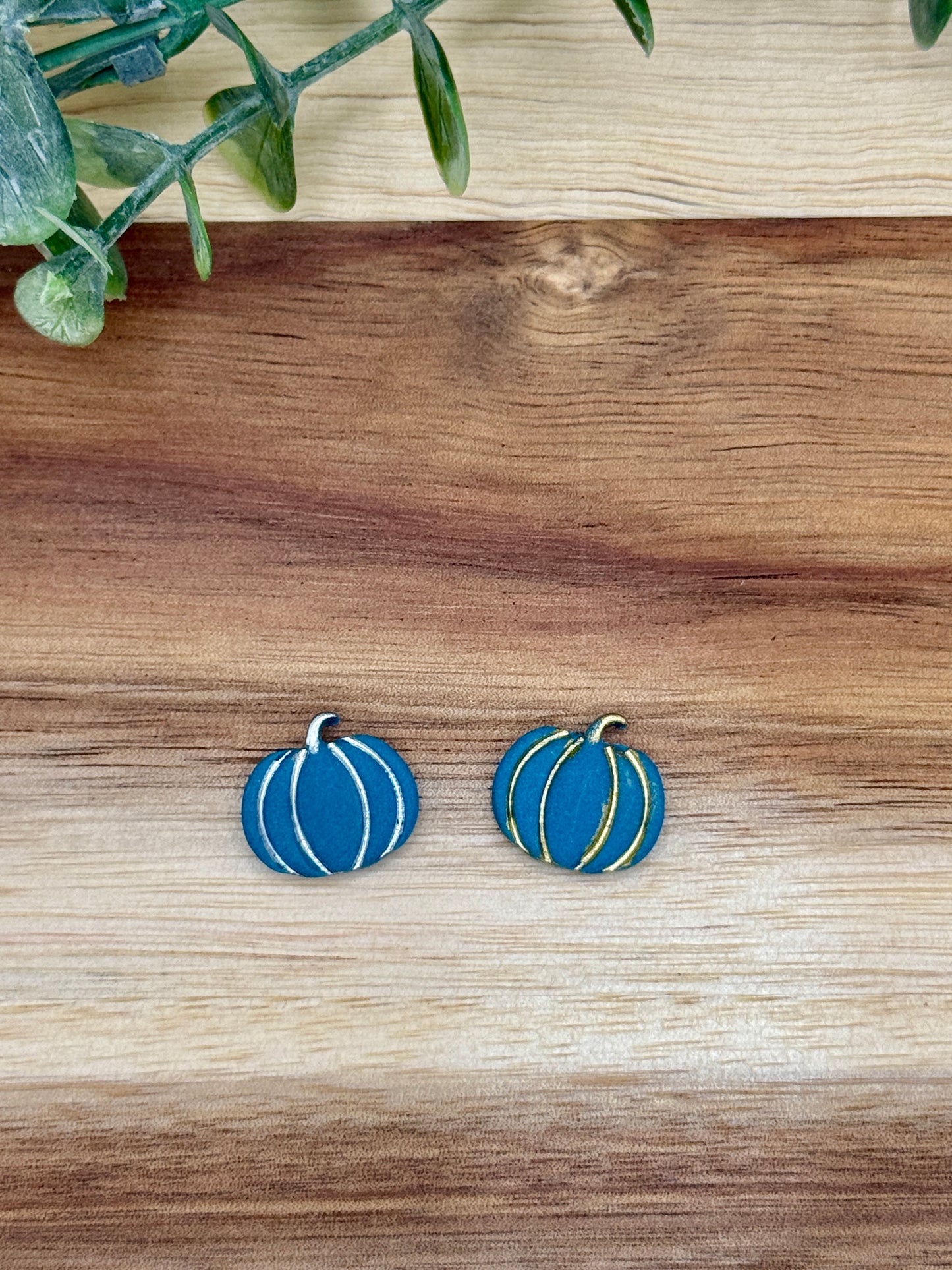 Pumpkin Stud Earrings